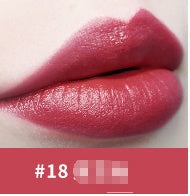 Moisturizing lipstick chicpolly