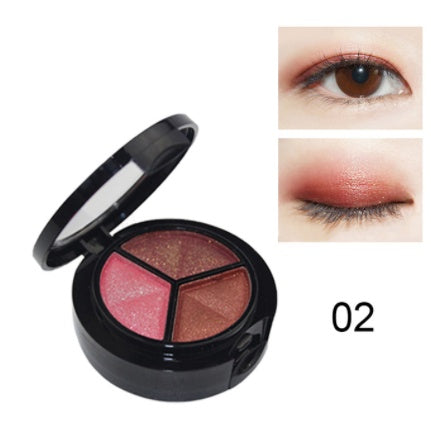 Mirror with brush eye shadow and makeup. chicpolly