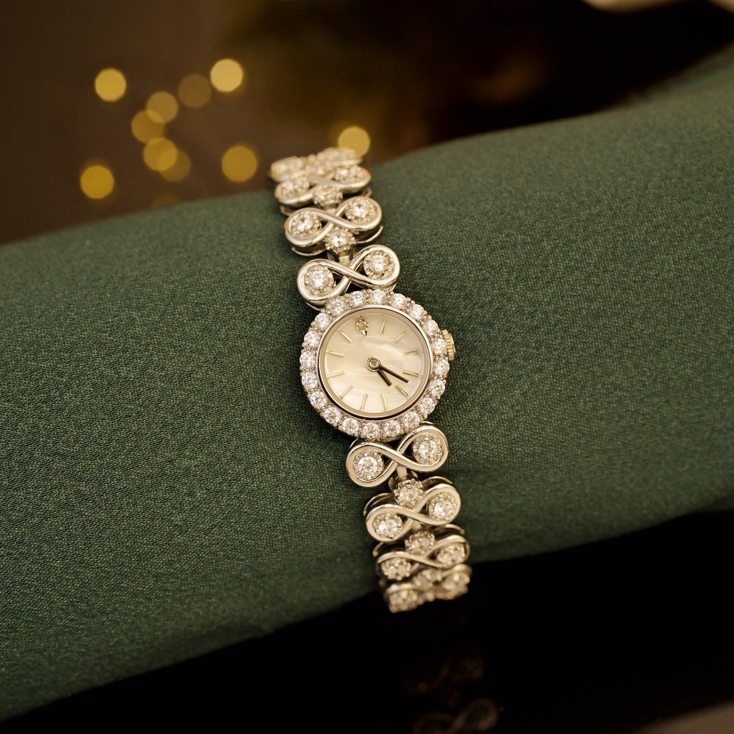 Antique Luxury Diamond Quartz Women's Watch chicpolly