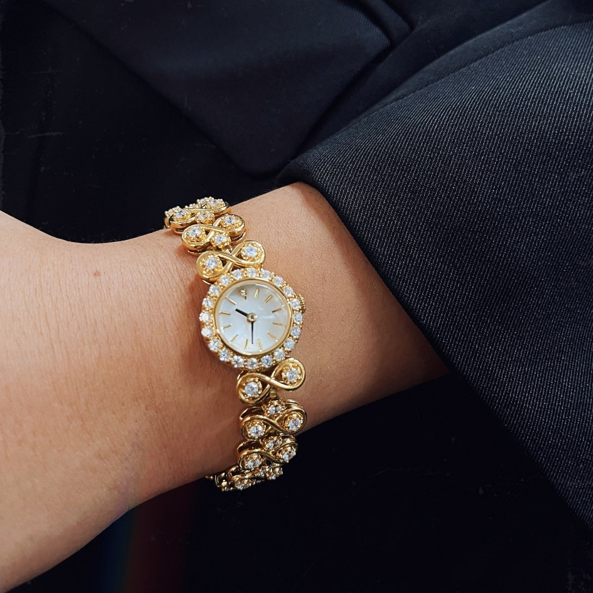 Antique Luxury Diamond Quartz Women's Watch chicpolly