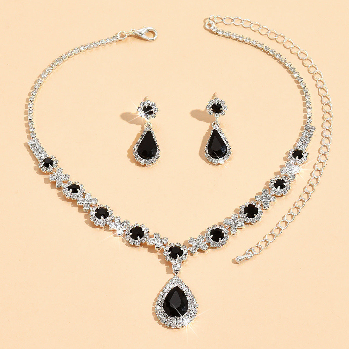 New Water Drop Necklace And Earrings Suite chicpolly