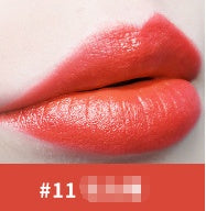 Moisturizing lipstick chicpolly