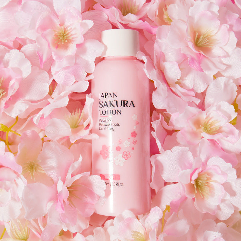 Lycome Japanese Sakura Emulsion Moisturizing and Moisturizing Skin Care Products chicpolly