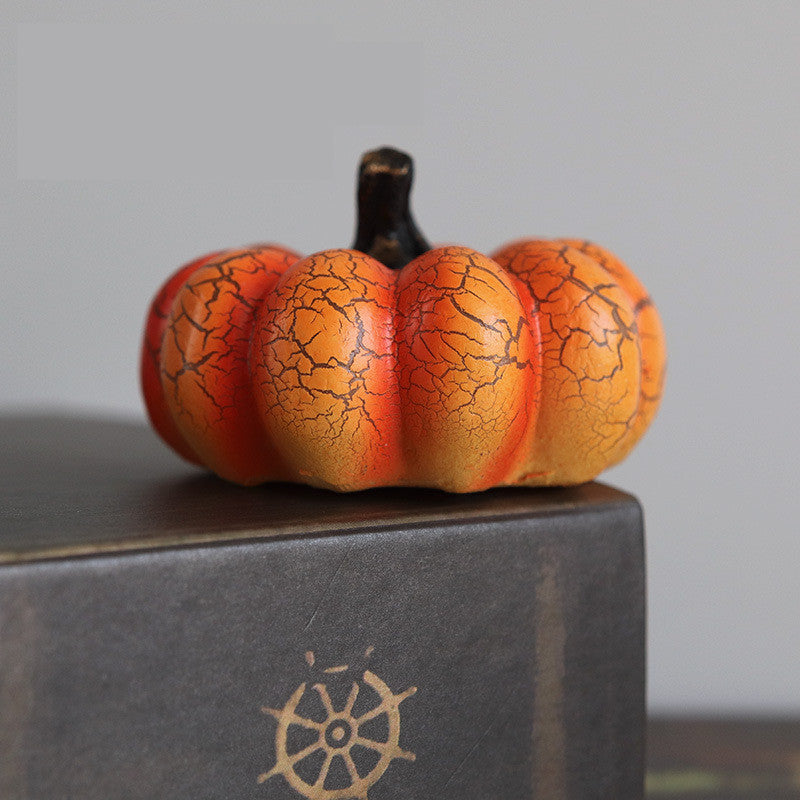 New Halloween Pumpkin Lantern Simulation Pumpkin LED Candle Lamp Resin Luminous Pumpkin chicpolly