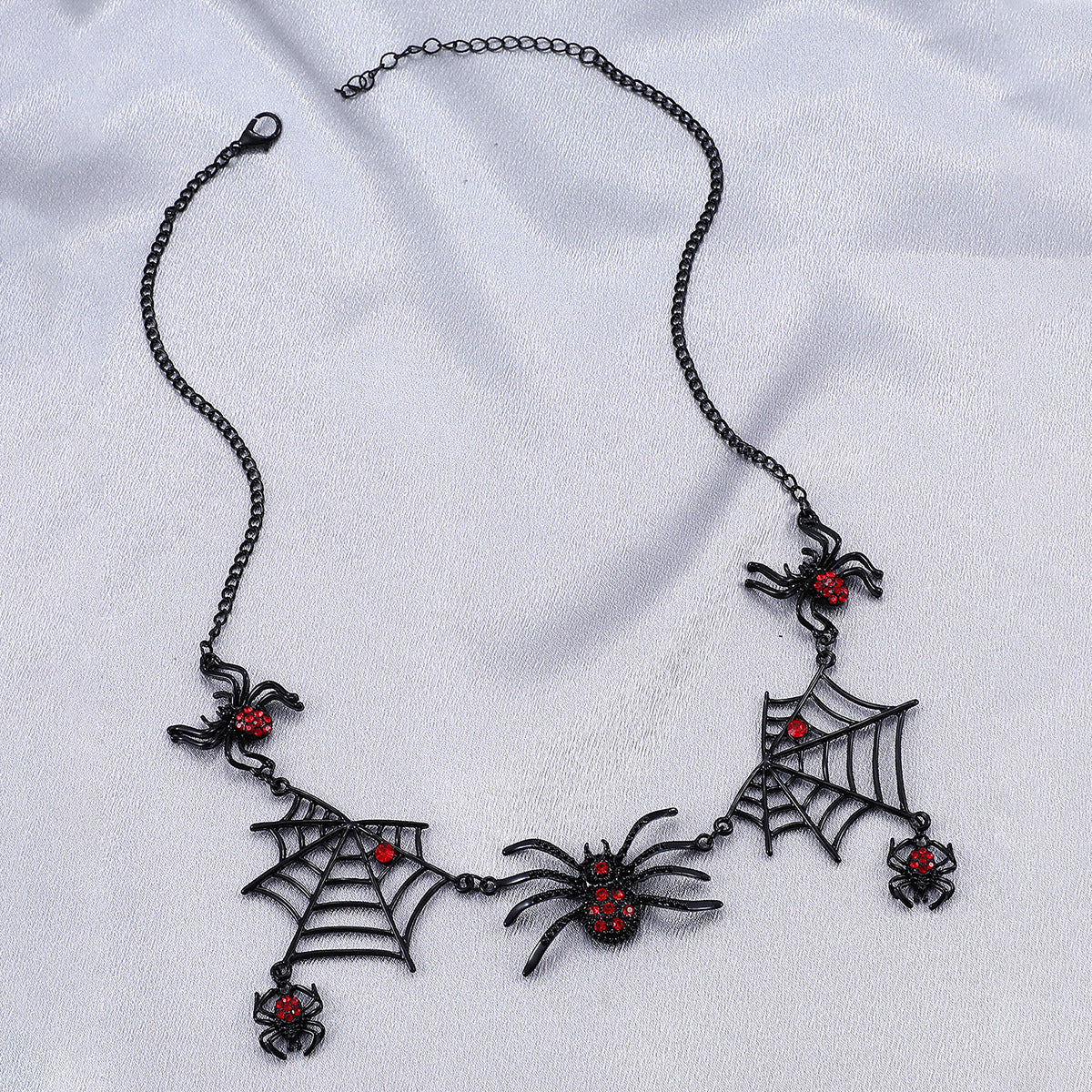 Halloween Spider And Spider Web Necklace Personality Clavicle Necklace Fashion Jewelry Accessories chicpolly