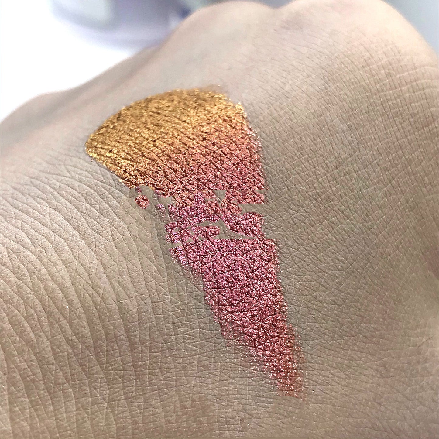 Two-tone Polarizing Eyeshadow Powder Stage Makeup chicpolly