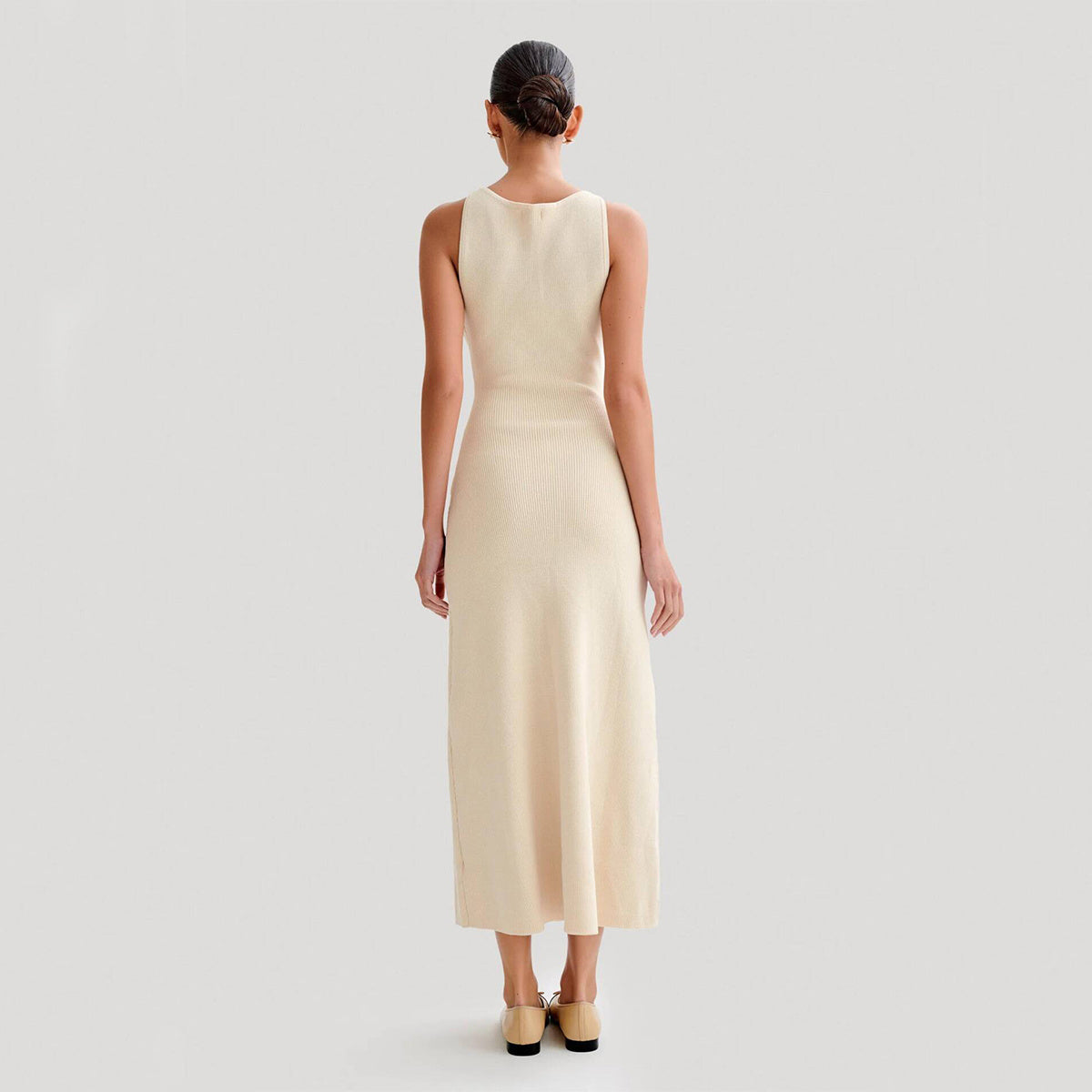 Elegant Knitted Sleeveless Dress With Single Breast Fashion Slim Round Neck Long Dresses Womens Clothing chicpolly