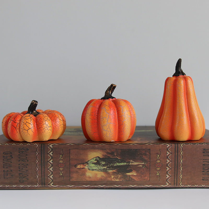 New Halloween Pumpkin Lantern Simulation Pumpkin LED Candle Lamp Resin Luminous Pumpkin chicpolly
